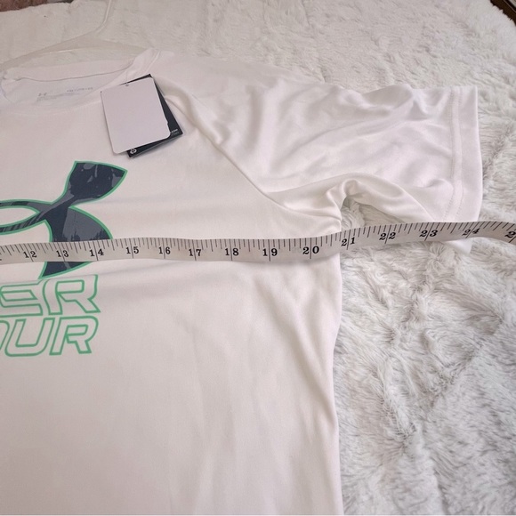 Under Armour Boys XL Tech Hybrid Dri-Fit Loose Cool White Green Black TShirt NWT - Picture 13 of 15
